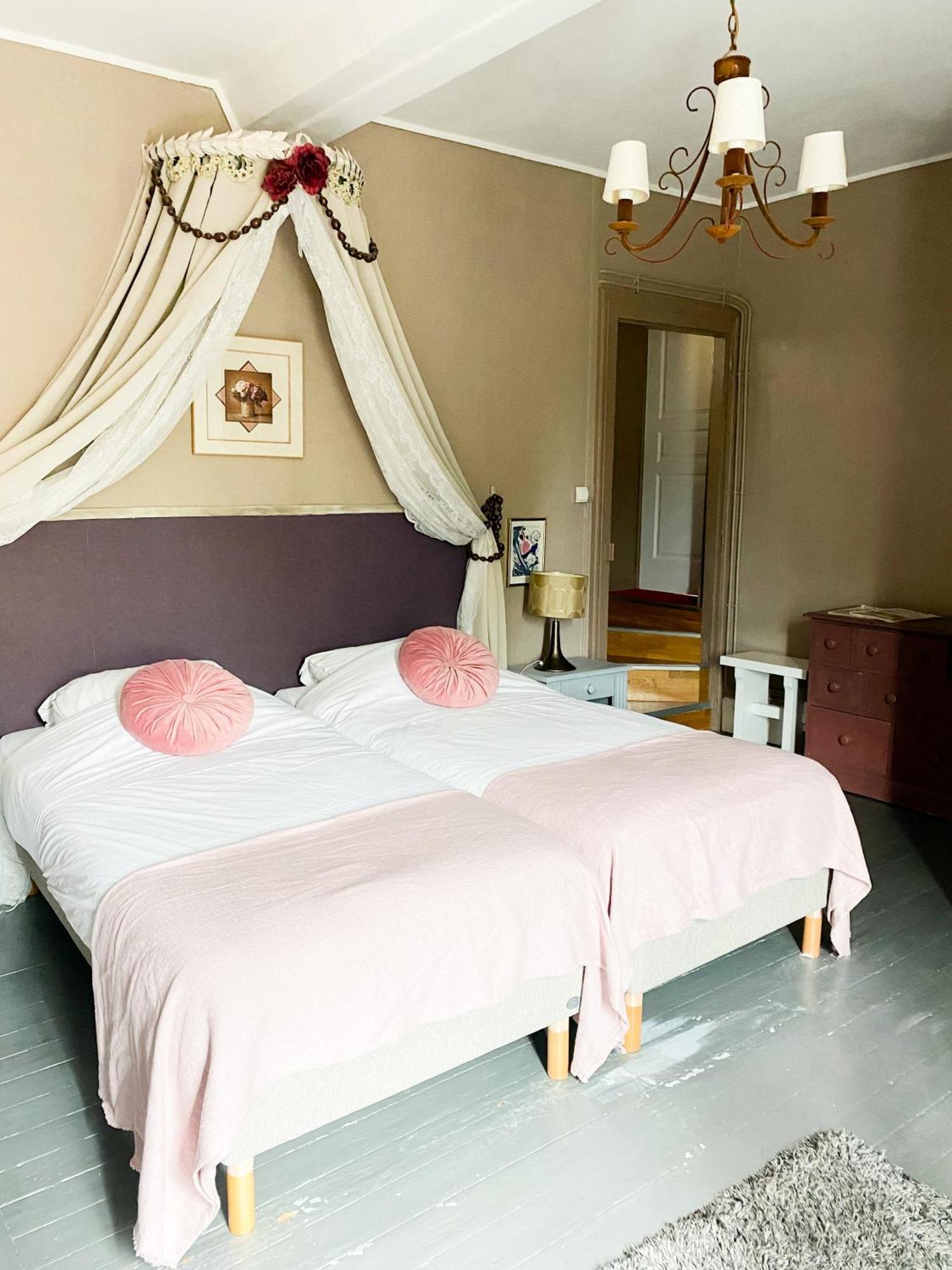 Chambres D'Hotes La Villa Alienor Les Andelys Exteriér fotografie