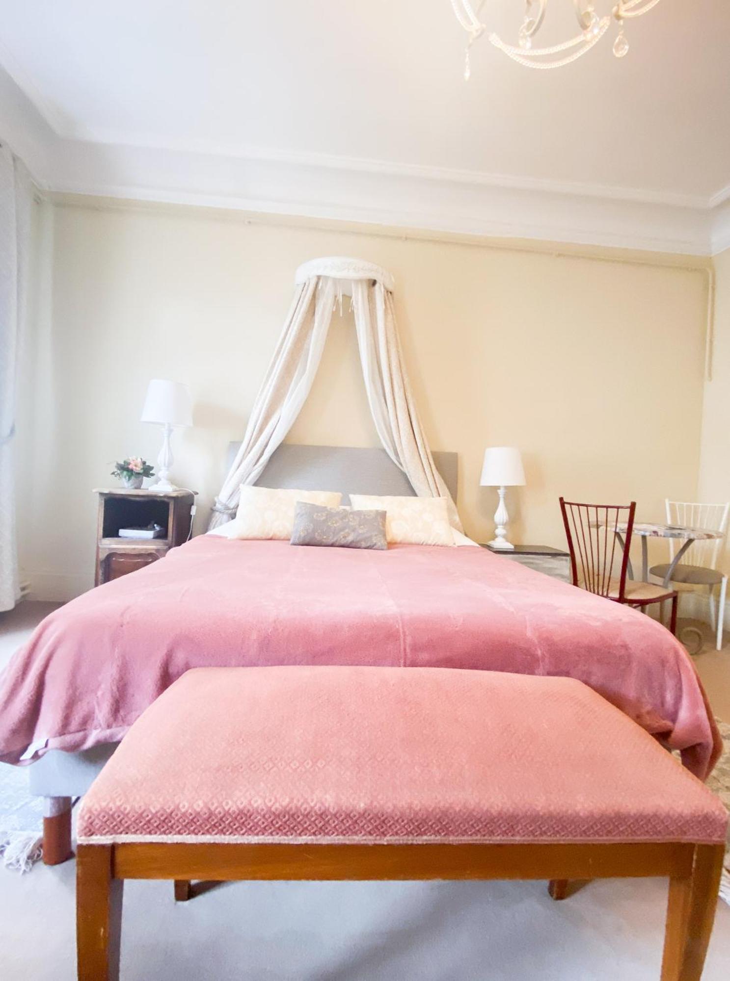 Chambres D'Hotes La Villa Alienor Les Andelys Exteriér fotografie